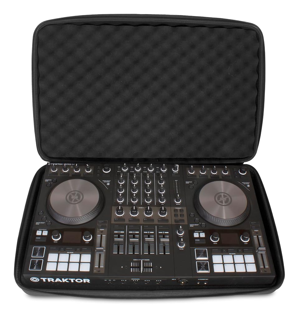 TRAKTOR KONTROL S2 mk3 DJコントローラー　ソフトケース付 Native Instruments(ネイティブインストゥルメンツ) TRAKTOR